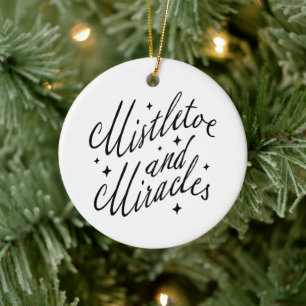 Mistletoe & Miracles Whimsical Christmas-Rundform Keramik Ornament