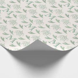 Mistletoe und Pine mit Monogram Christmas Green Geschenkpapier