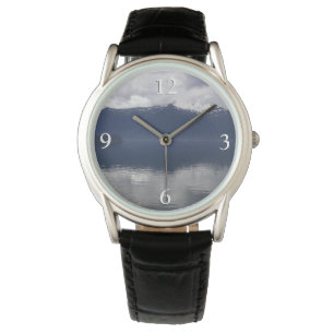 Misty Alaskan Sea in Shades of Blue Armbanduhr