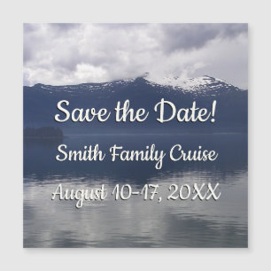 Misty Alaskan Sea in Shades of Blue Magnetkarte