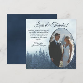 Misty Blue Pine Trees Rustic Wedding Oval Foto Dankeskarte