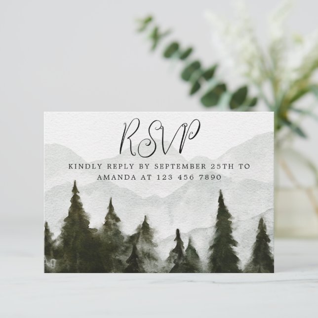 Misty Forest Baby Shower RSVP Karte (Stehend Vorderseite)