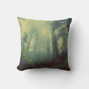 Misty Forest Green Trees Kissen