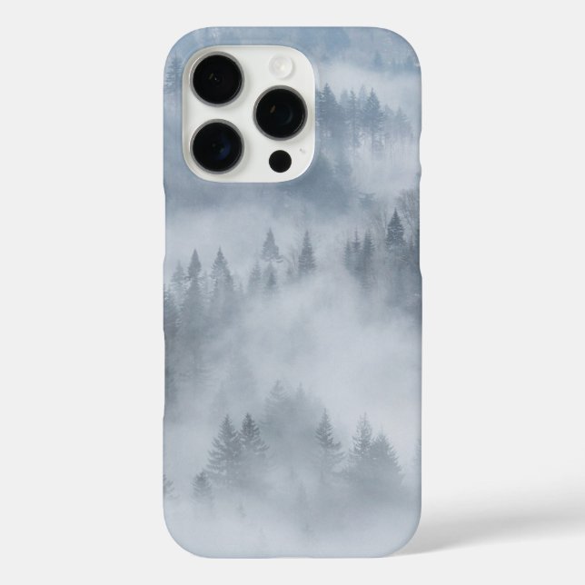 Misty Forest Valley Case-Mate iPhone Hülle (Rückseite)