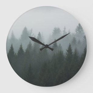 Misty Mountain Forest Autumn Fog Große Wanduhr