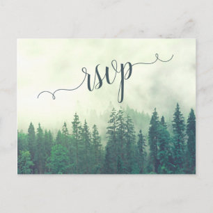 Misty Mountains Green Pine Forest Wedding RSVP Postkarte