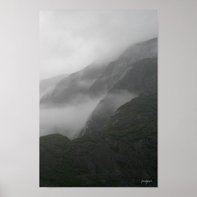 misty mountains poster (Vorne)
