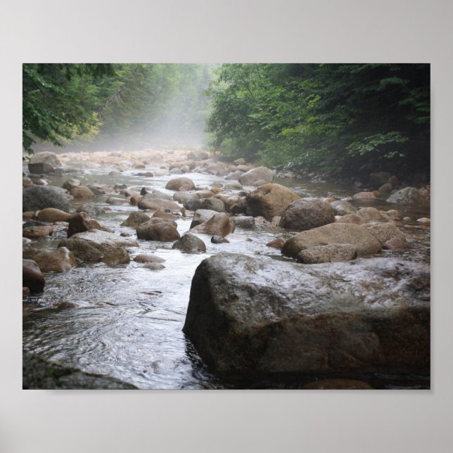 Misty River Rocks Poster (Vorne)