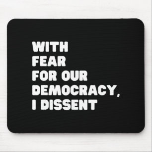 Mit Angst um unsere Demokratie widerspreche ich So Mousepad
