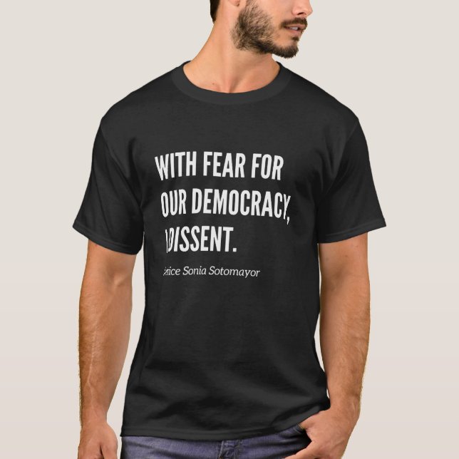 Mit Angst vor unserer Demokratie verweigere ich di T-Shirt (Vorderseite)