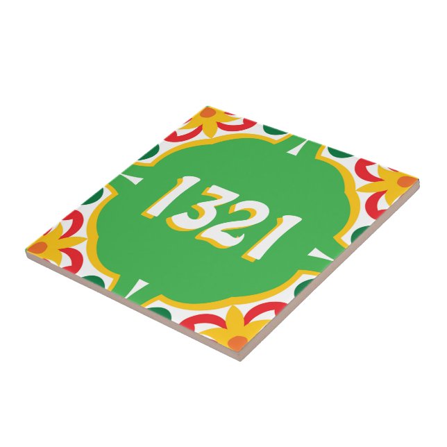 mit der Hausnummer Azulejos, dekorative Muster, Fliese (Seite)