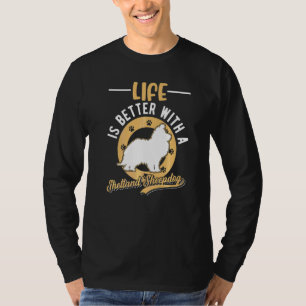 Mit einem Shetland-Schäferhund Sheltie T-Shirt
