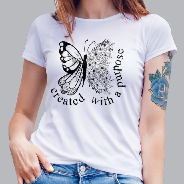 Mit einem zweckgebundenen T - Shirt erstellt (Von Creator hochgeladen)