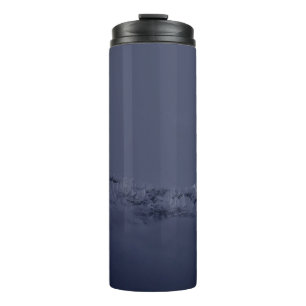 MIT EISEN BEDECKTER BERG THERMOSBECHER
