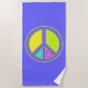Mit Farben gefülltes PEACE-Zeichen 1 Strandtuch