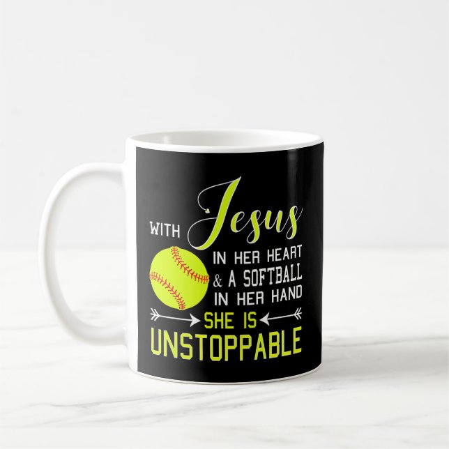 Mit Jesus in ihrem Herzen ist sie eine Softball-Ha Kaffeetasse (Links)