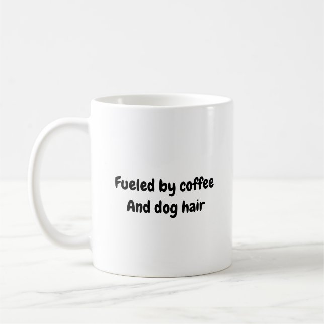 Mit Kaffee und Hundefell gespeist Kaffeetasse (Links)