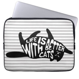 Mit Katzen ist das Leben besser | Fun Typografie Laptopschutzhülle