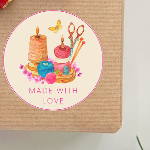 Mit Liebe l Feminine handgefertigt Runder Aufkleber