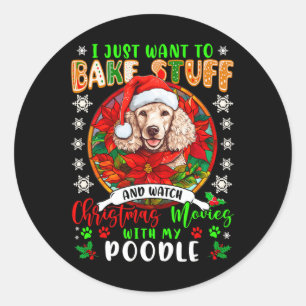 Mit meinem Poodle lo spielen und Weihnachtsfilme a Runder Aufkleber