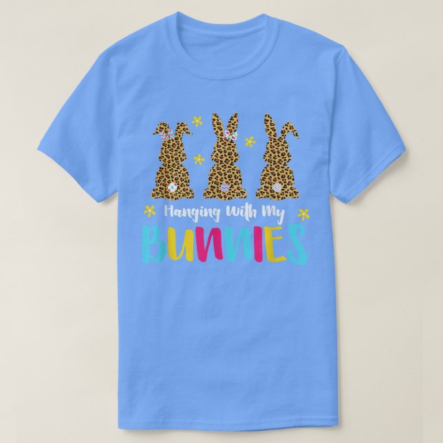 Mit meinen Bunnies Niedliche Karierte Happy Eas T-Shirt (Design vorne)
