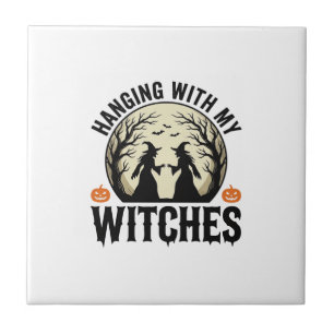 Mit meinen Hexen abhängen Vintage-Halloween-Design Fliese