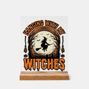Mit meinen Hexen hängend Vintage-Halloween-Shirt D Acrylschild