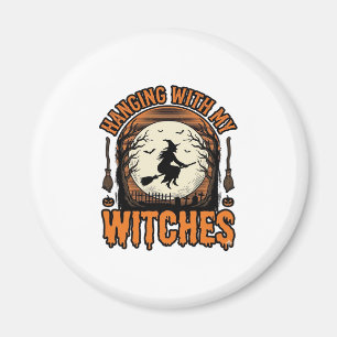 Mit meinen Hexen hängend Vintage-Halloween-Shirt D Magnet