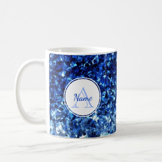 Mit Monogramm Abstrakte blaue Pinselstriche Tasse (Links)