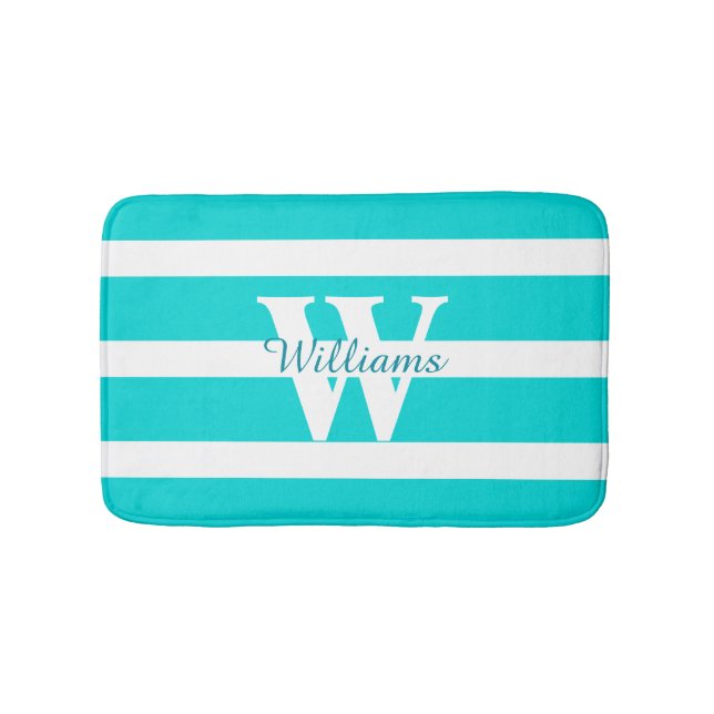 Mit Monogramm Aquamarine und weiße Badematte (Vorderseite)
