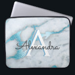 Mit Monogramm Aquamariner und weißer Marmor Laptopschutzhülle<br><div class="desc">Blau Aquamarin und weiß Marmor Modernes und elegantes Monogram Laptop Gehäuse. Dieser Fall kann so angepasst werden,  dass er Ihren Anfangs- und Vornamen enthält. Wenn Sie passende Artikel wünschen,  wenden Sie sich bitte an den Designer.</div>