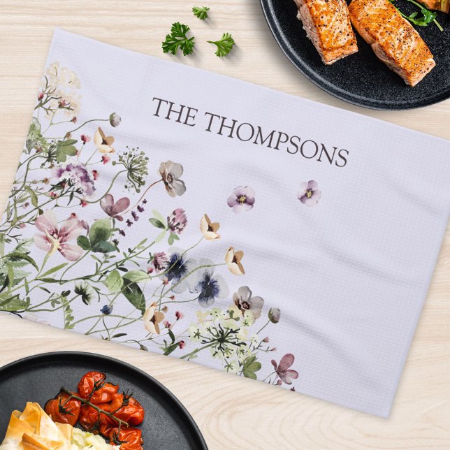 Mit Monogramm Aquarellfarben Lila Wildblumen Geschirrtuch (In situ Kitchen Table)