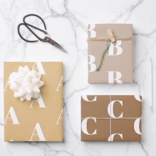 Mit Monogramm Beige-Farbtöne, individueller Anfang Geschenkpapier Set