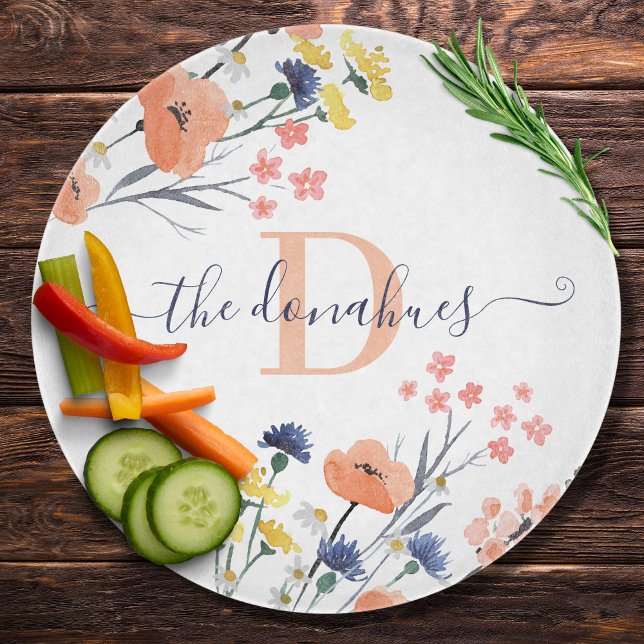 Mit Monogramm Blütenplatine Schneidebrett (This beautiful watercolor floral personalized cutting board would make a great gift! )