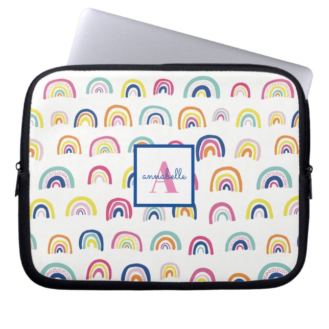Mit Monogramm Boho Rainbow Pattern Laptopschutzhülle (Vorderseite)