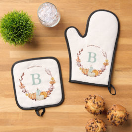 Mit Monogramm Fall Wreath Ofenhandschuh & Topflappen-Set