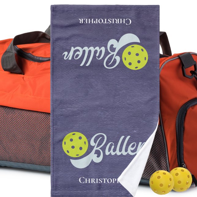Mit Monogramm Funny Pickleball Player Sports Handtuch (Von Creator hochgeladen)
