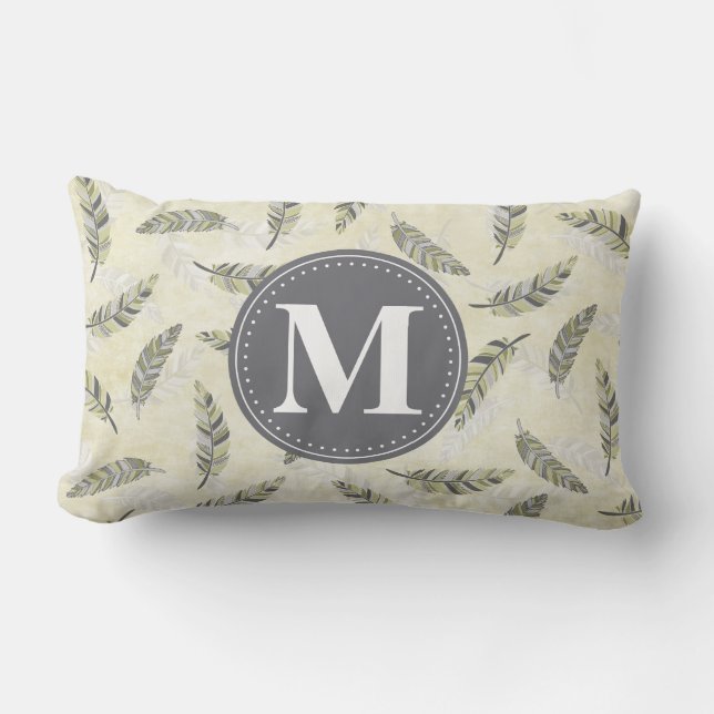 Mit Monogramm Green Grey Feather Pattern Lendenkissen (Vorderseite)
