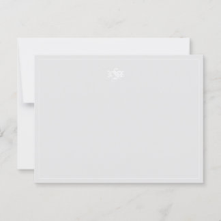 Mit Monogramm, hellgrauer und weißer Hinweis Postkarte
