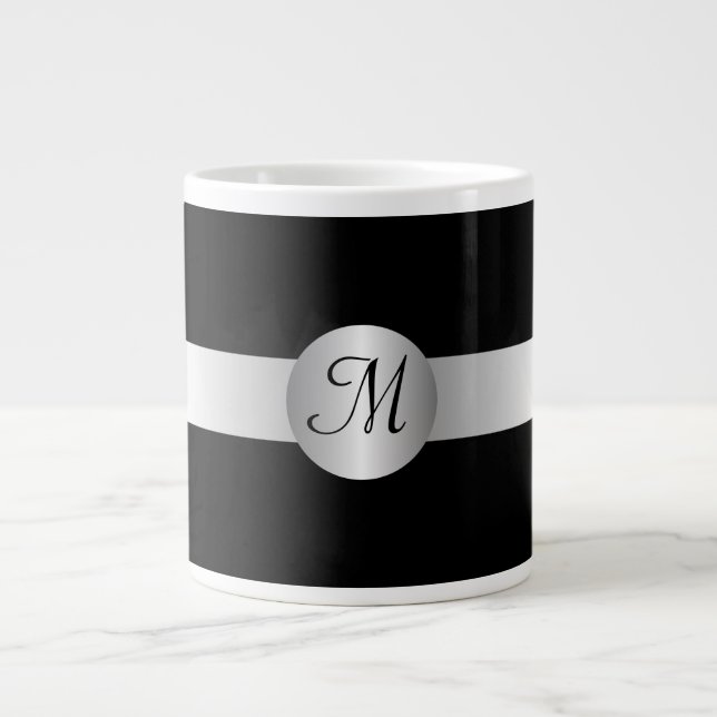 Mit Monogramm Jumbo-Tasse in Schwarz und Silber (Vorderseite)