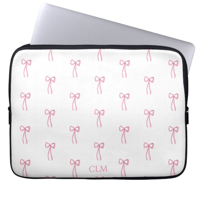 Mit Monogramm kleiner Bow Pink Laptopschutzhülle (Vorderseite)