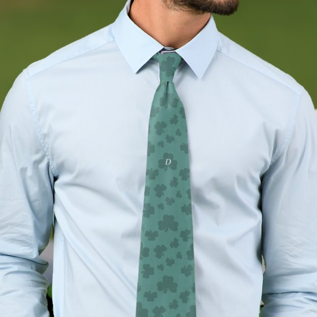 Mit Monogramm Lucky Green Kleeblatt Muster Neck Ti Krawatte (We all need a bit of extra luck in our lives. With this shamrock tie, you'll get some (possibly))