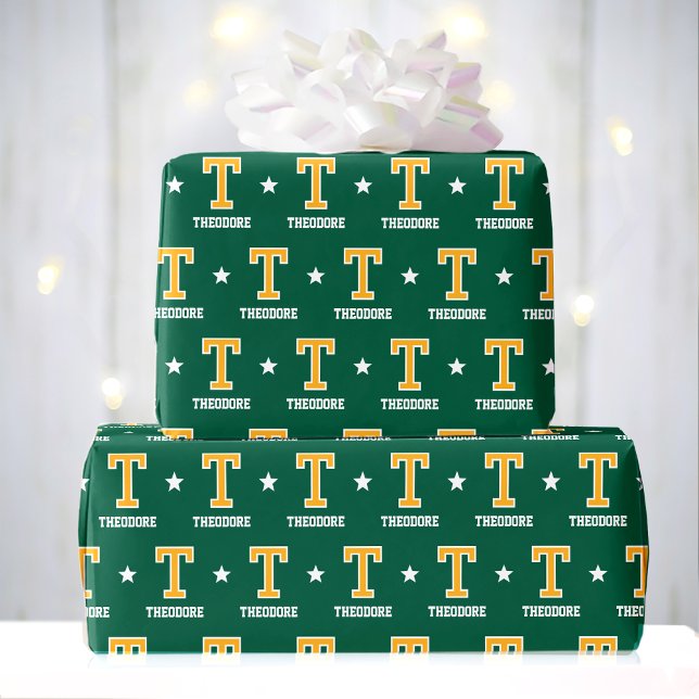Mit Monogramm Name Star Green Gold Geschenkpapier (Von Creator hochgeladen)