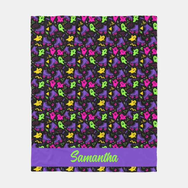 Mit Monogramm Neon Ghosts und Skate Halloween Fleecedecke (Vorderseite)