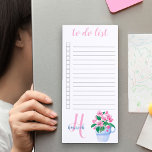 Mit Monogramm Niedliches Kirschblossom zu führen Magnetischer Notizblock<br><div class="desc">Hübsches Magnetnotepad zur Personalisierung mit dem Monogramm. Die Vorlage ist für Sie Set, um Ihren Namen und Initial (aber Sie können jeden Bereich leer verlassen, wenn Sie es vorziehen, nur einen oder den anderen). Dieses niedliche Design hat eine kleine Tasse Kirschblüte mit einer hübschen rosa blauen und grünen Farbpalette. Das...</div>