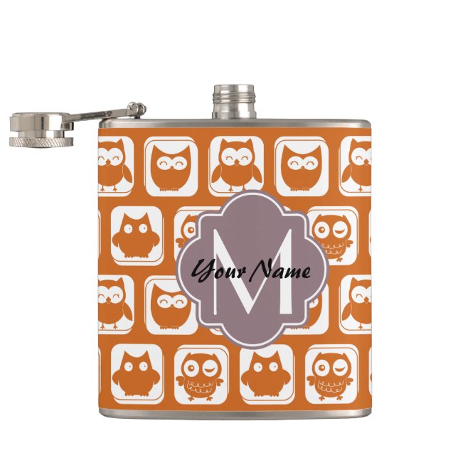 Mit Monogramm Orange Owls Flachmann (Geöffnet)