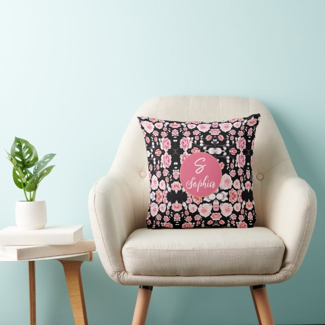 mit Monogramm rosa Blume auf schwarz Kissen (Stuhl )