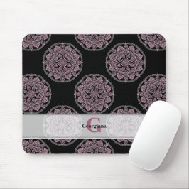 Mit Monogramm rosa Blumenfronten Polka Dot Mandala Mousepad