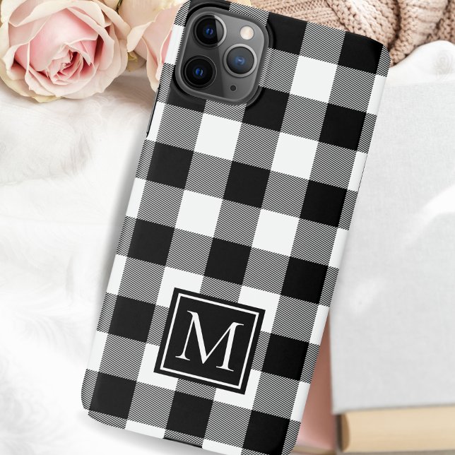 Mit Monogramm Schwarz-Weiß-Buffalo Kariert iPhone Hülle (Monogrammed Black and White Buffalo Plaid iPhone Case - Select your phone case size, add monogram)