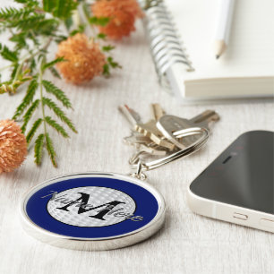 Mit Monogramm und personalisierter Schlüsselanhänger